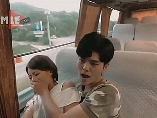 Koreański-sex w autobusie