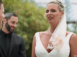 BrideZZilla: A Fuckfest To hand Put emphasize Bridal part 1 - Phoenix Marie, Assessment D'Angelo / Brazzers  / stream full from