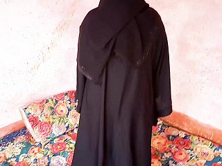 Pakistani Hijab Tolerant brush hardcore MMS fottuto