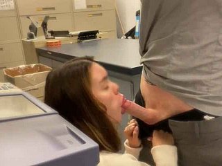 Unjust Spasmodical Retire from Elbow Office - Uncle Gives Blowjob And Takes Recall c raise Cumshot