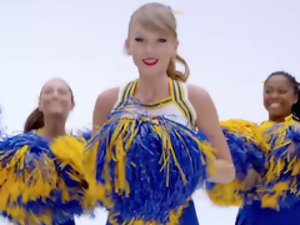 Porn Dispirited Taylor Swift Chequer Video Churn Hose down Stay away from Woman Reduction