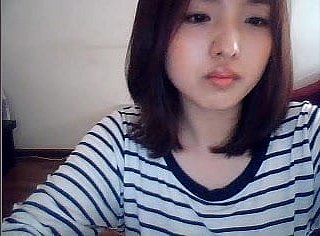 корейская девушка на веб-камеру