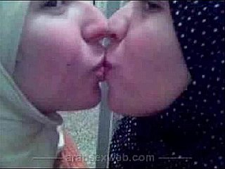مولات الخمار Arab лесбийская любовь